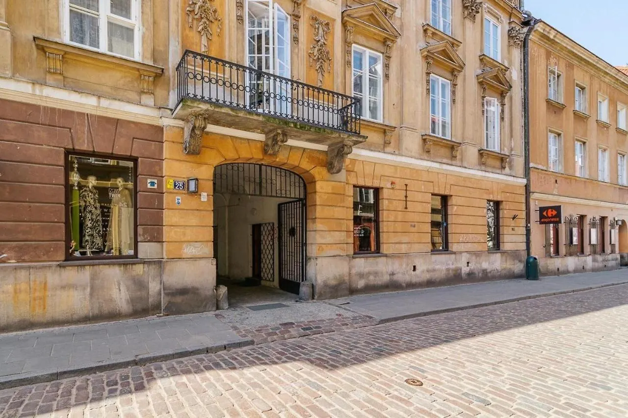 Rent Like Home - Freta 25 Warsaw Poland