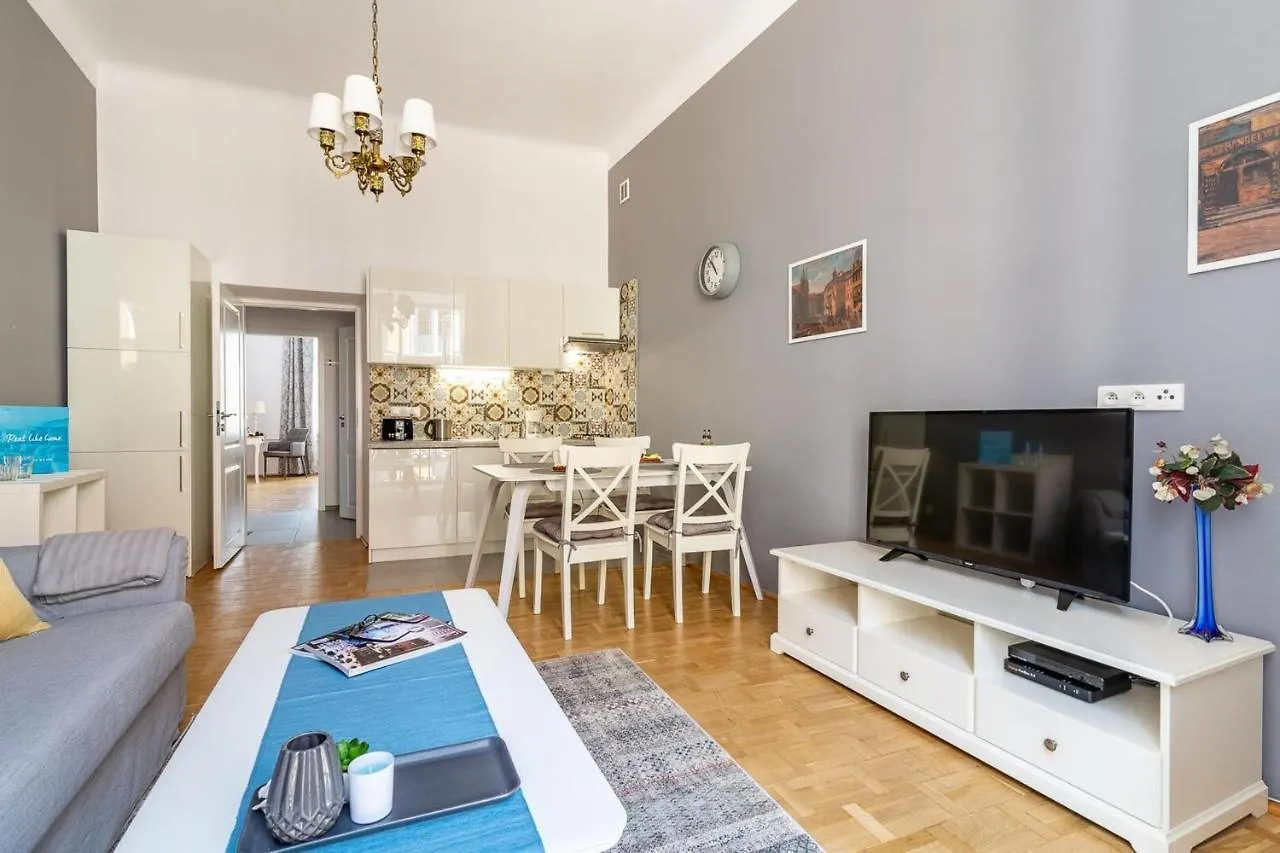 Rent Like Home - Freta 25 Warsaw 0*,  Poland
